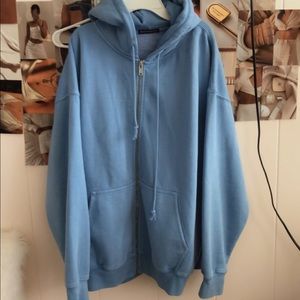 brandy melville oversized chrisry